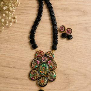 Agates with hand painted Tanjore pendant set