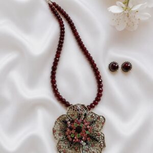 Maroon Agates with brooch pendant