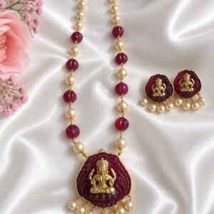 Swarovski pearls with pumpkin stones hand knotted mala with carved pendant set