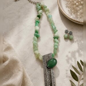 Agates nuggets with brooch pendant